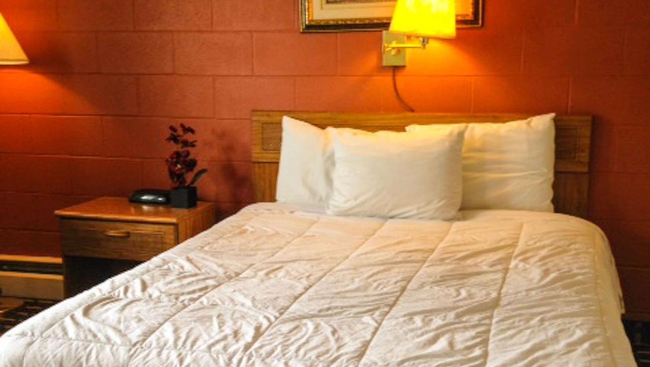 Rodeway Inn Manchester Eksteriør billede