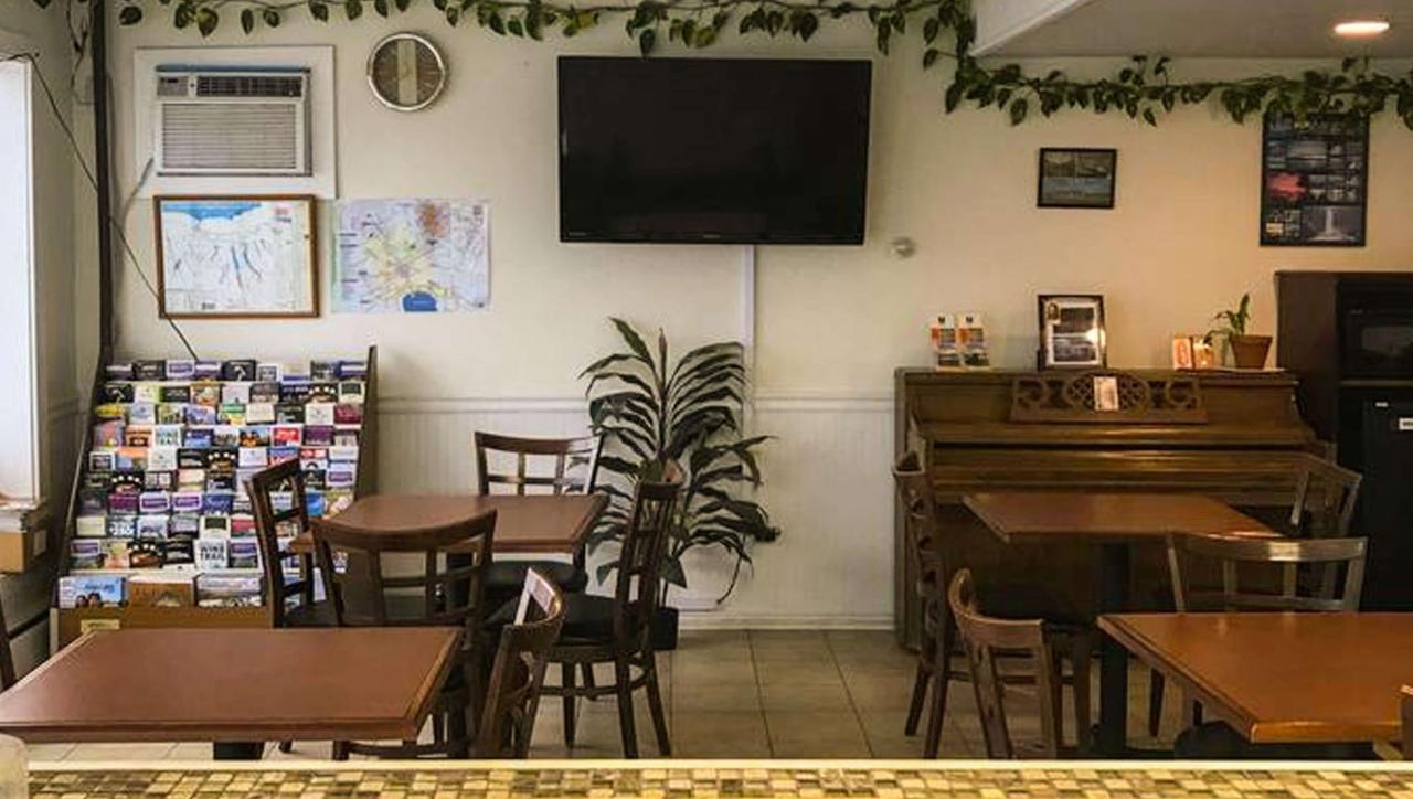 Rodeway Inn Manchester Eksteriør billede