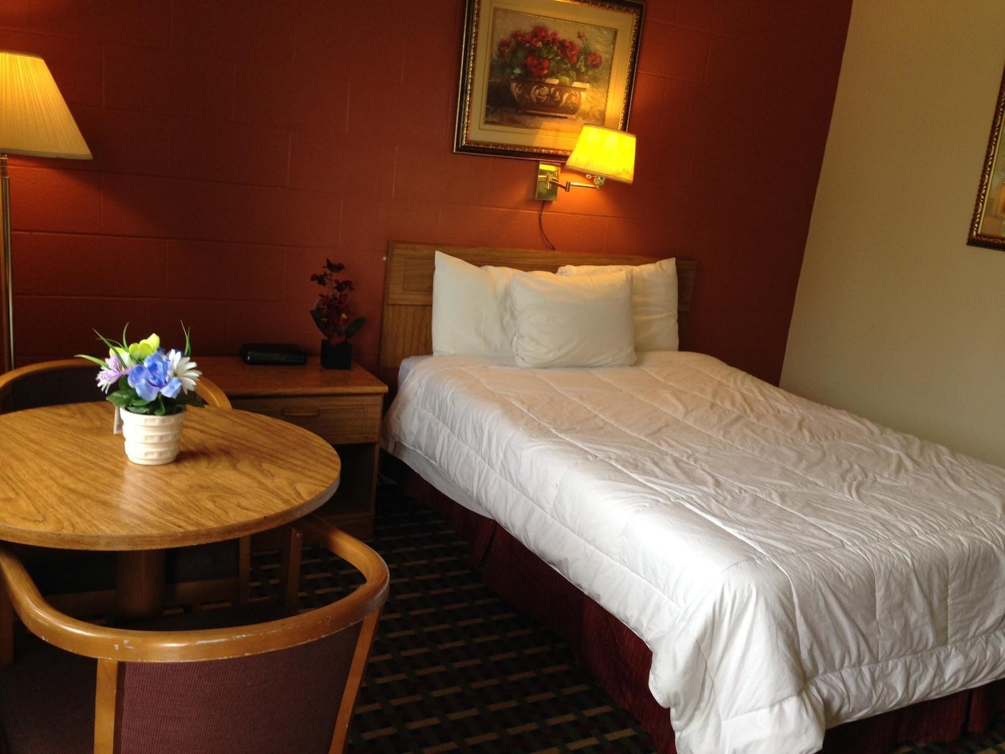 Rodeway Inn Manchester Eksteriør billede